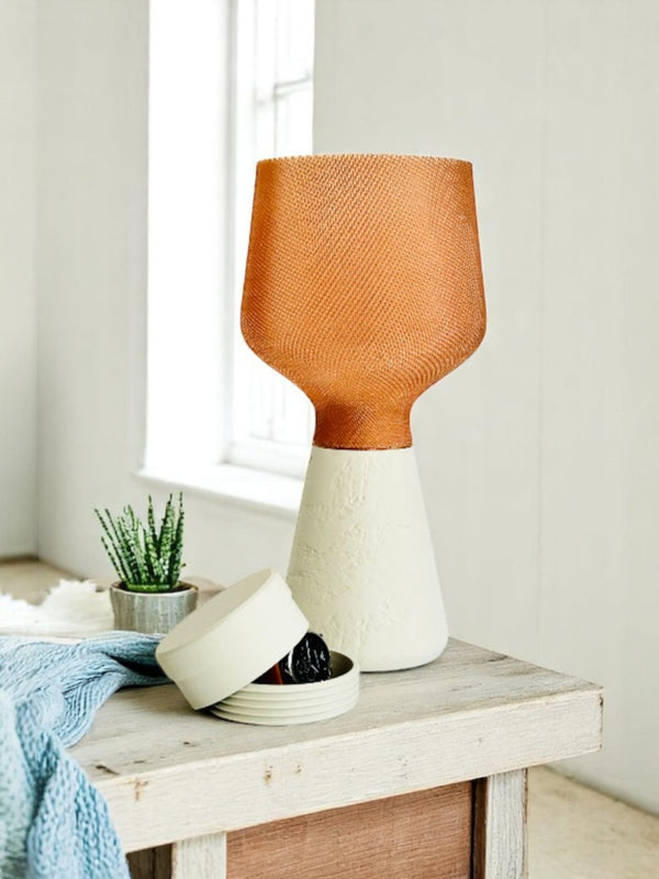 Caliz Table Lamp