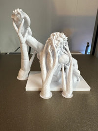 Laocoon Pen Holder in white