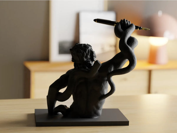 Laocoon Pen Holder