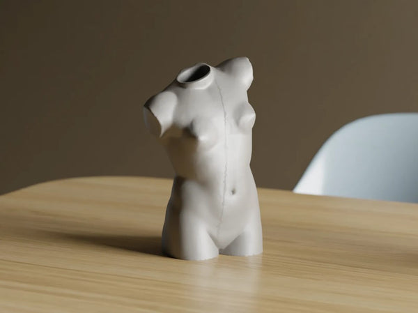 Dafne Sculptural Vase